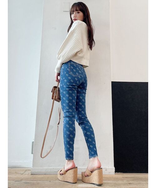 GYDA（ジェイダ）の「ハイウエストレーザーGGパターンスキニーデニムパンツ（デニムパンツ・レディース・ブルー/ライトブルー・X-SMALL/SMALL/MEDIUM）」の12枚目の写真