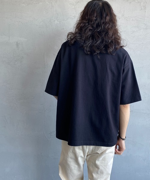 CHUMS（チャムス）の「[CHUMS/チャムス] 別注 ビッグシルエットヘビーウェイトロゴTシャツ（Tシャツ/カットソー・レディース・ホワイト/ブラック・S/M/L/XL）」の4枚目の写真