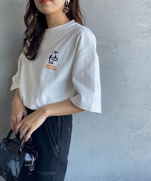 CHUMS（チャムス）の「[CHUMS/チャムス] 別注 ビッグシルエットヘビーウェイトロゴTシャツ（Tシャツ/カットソー・レディース・ホワイト/ブラック・S/M/L/XL）」の9枚目の写真