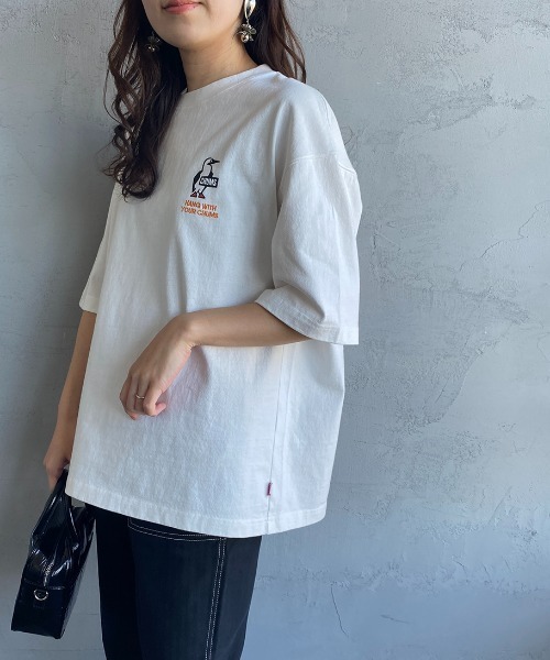 CHUMS（チャムス）の「[CHUMS/チャムス] 別注 ビッグシルエットヘビーウェイトロゴTシャツ（Tシャツ/カットソー・レディース・ホワイト/ブラック・S/M/L/XL）」の13枚目の写真