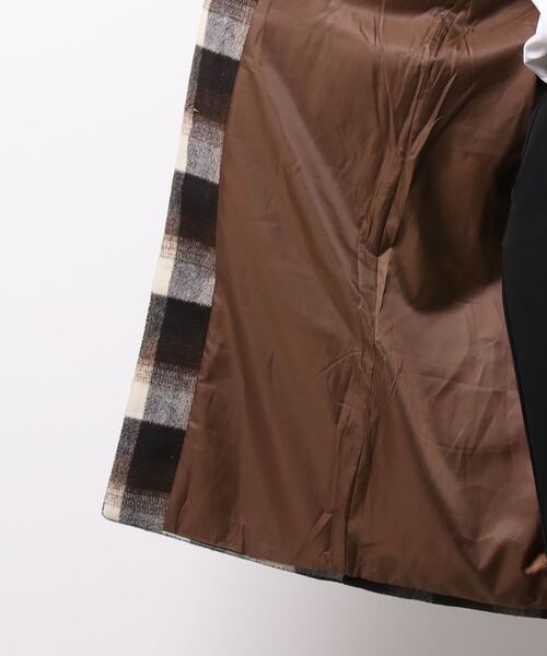 aimoha（アイモハ）の「チェック柄フェイクウールロングコート（チェスターコート・レディース・ブラック/チョコ・FREE）」の5枚目の写真