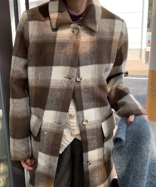 aimoha（アイモハ）の「チェック柄フェイクウールロングコート（チェスターコート・レディース・ブラック/チョコ・FREE）」の13枚目の写真