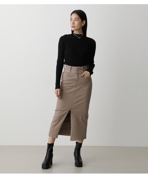 AZUL by moussy(アズールバイマウジー)の「HIGH WAIST SLIT DENIM SK /ハイウエストスリットデニムスカート(デニムスカート・レディース・ブラック/ベージュ/ダークブルー・LARGE/SMALL/MEDIUM/X-SMALL)」の6枚目の写真
