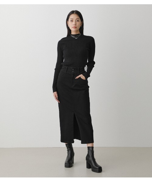 AZUL by moussy(アズールバイマウジー)の「HIGH WAIST SLIT DENIM SK /ハイウエストスリットデニムスカート(デニムスカート・レディース・ブラック/ベージュ/ダークブルー・LARGE/SMALL/MEDIUM/X-SMALL)」の4枚目の写真