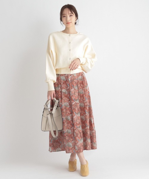 Andemiu(アンデミュウ)の「ギャザースクエアシューズ267193(パンプス・レディース・ベージュ/イエロー/ブラック・MEDIUM/LARGE/SMALL)」の13枚目の写真