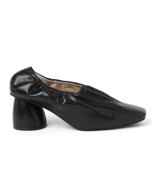 Andemiu(アンデミュウ)の「ギャザースクエアシューズ267193(パンプス・レディース・ベージュ/イエロー/ブラック・MEDIUM/LARGE/SMALL)」の12枚目の写真