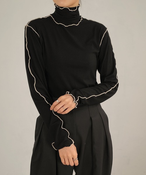 ANDJ(アンドジェイ)の「配色メロウテレコハイネックトップス(Tシャツ/カットソー・レディース・ホワイト/ブラック・M)」の4枚目の写真