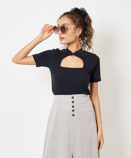 SPIRALGIRL（スパイラルガール）の「バストオープンリブトップス（Tシャツ/カットソー・レディース・ブラック/オフホワイト/グリーン・FREE）」の12枚目の写真