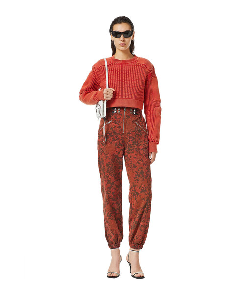 DIESEL（ディーゼル）の「レディース ニット ショート丈 ビンテージ加工（ニット/セーター・レディース・レッド/グレー・LARGE/X-SMALL/MEDIUM/SMALL）」の8枚目の写真