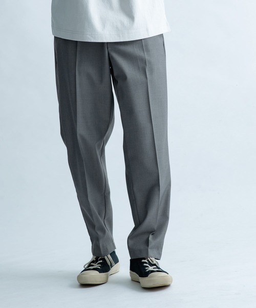 FORK&SPOON（フォークアンドスプーン）の「FORK&SPOON　テーパードスラックス（その他パンツ・メンズ・グレー/ブラック・4/5）」の3枚目の写真