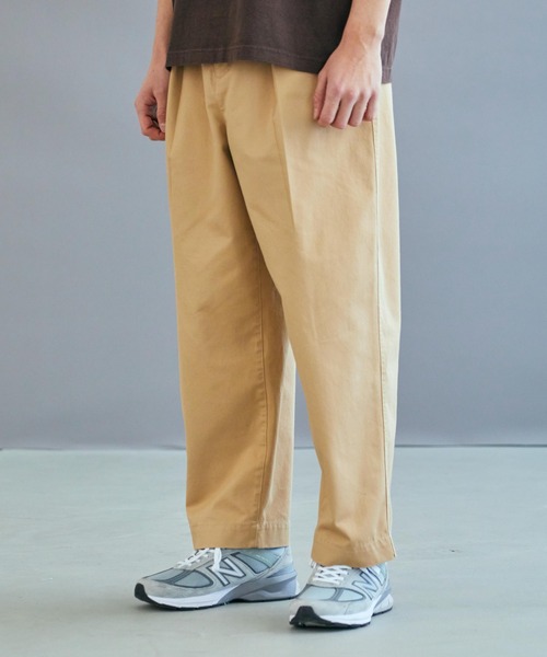 THE STANDARD（ザスタンダード）の「WEGO/タックトラウザーパンツ（チノパンツ・メンズ・ベージュ/ホワイト/ブラック・LARGE/SMALL/MEDIUM）」の21枚目の写真
