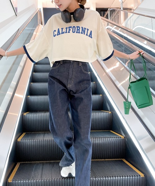 classicalelf（クラシカルエルフ）の「ロゴTeeブーム、到来！綿100％、カレッジロゴクロップド丈リンガーTシャツ（Tシャツ/カットソー・レディース・ホワイト/チャコールグレー/カーキ/クリーム・SMALL/MEDIUM/LARGE/X-LARGE）」の8枚目の写真