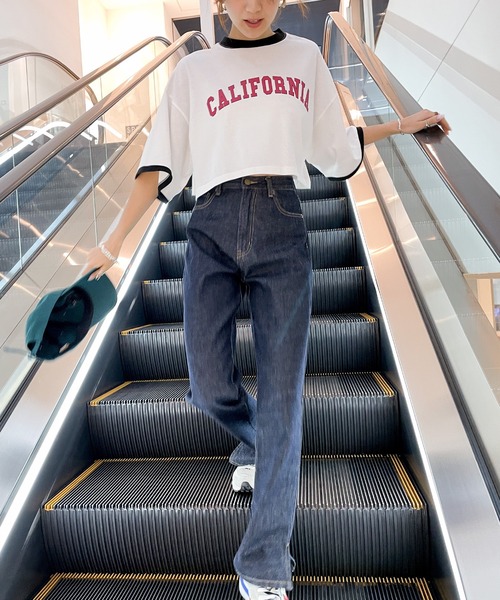 classicalelf（クラシカルエルフ）の「ロゴTeeブーム、到来！綿100％、カレッジロゴクロップド丈リンガーTシャツ（Tシャツ/カットソー・レディース・ホワイト/チャコールグレー/カーキ/クリーム・SMALL/MEDIUM/LARGE/X-LARGE）」の10枚目の写真