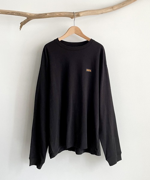 CANAL JEAN（キャナルジーン）の「KEY(キー) KEY LOGOロングTシャツ（Tシャツ/カットソー・レディース・ブラック/ホワイト・MEDIUM/LARGE）」の16枚目の写真