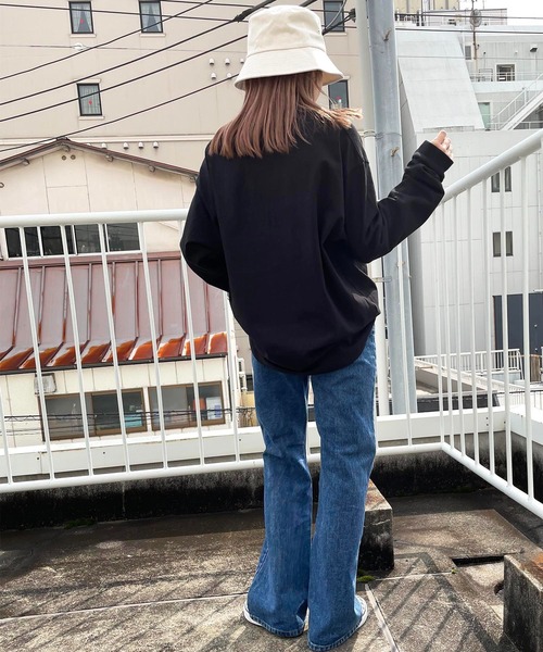 CANAL JEAN（キャナルジーン）の「KEY(キー) KEY LOGOロングTシャツ（Tシャツ/カットソー・レディース・ブラック/ホワイト・MEDIUM/LARGE）」の19枚目の写真