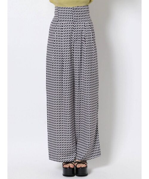 EMODA（エモダ）の「スーパーハイウエストワイドパンツ（その他パンツ・レディース・ブラック/ブルー/その他・SMALL/MEDIUM）」の20枚目の写真