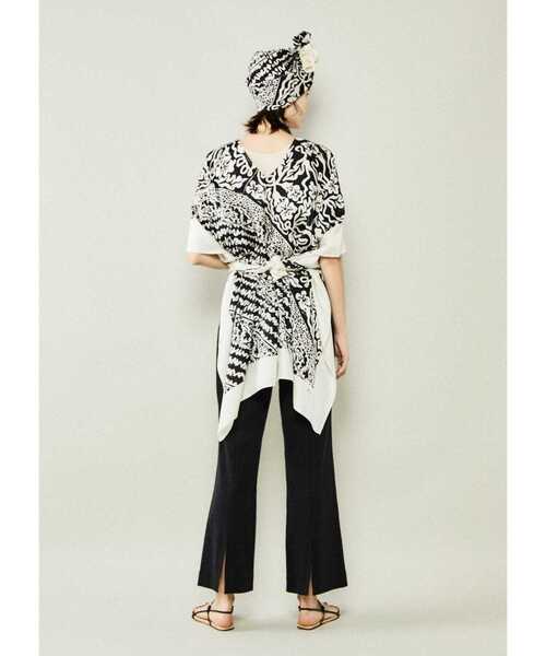 martinique(マルティニーク)の「CURRENTAGE/CURRENTAGE SHOKO OTAKE Silk Poncho(ポンチョ・レディース・ブラック・FREE)」の8枚目の写真