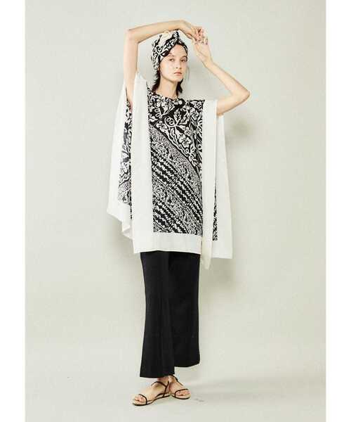 martinique(マルティニーク)の「CURRENTAGE/CURRENTAGE SHOKO OTAKE Silk Poncho(ポンチョ・レディース・ブラック・FREE)」の6枚目の写真