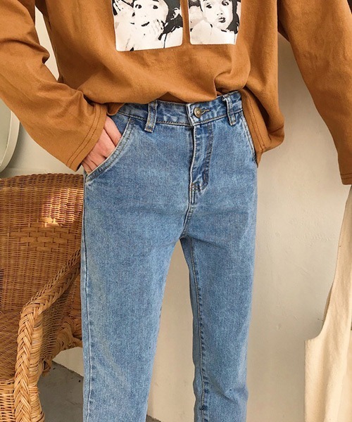 urge:(アージコロン )の「【URGE:】 ハイウエスト テーパード デニムパンツ(デニムパンツ・レディース・ブラック/ブルー・MEDIUM/LARGE/SMALL/X-LARGE)」の11枚目の写真
