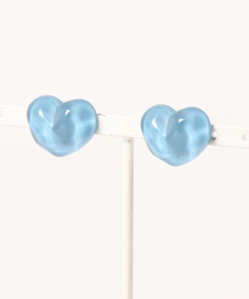 Fun & Daily（ファンアンドデイリー）の「F&D : ウォーターハートピアス（ピアス（両耳用）・レディース・ライトブルー/レッド/ピンク/イエロー/ブルー/パープル・FREE）」の2枚目の写真