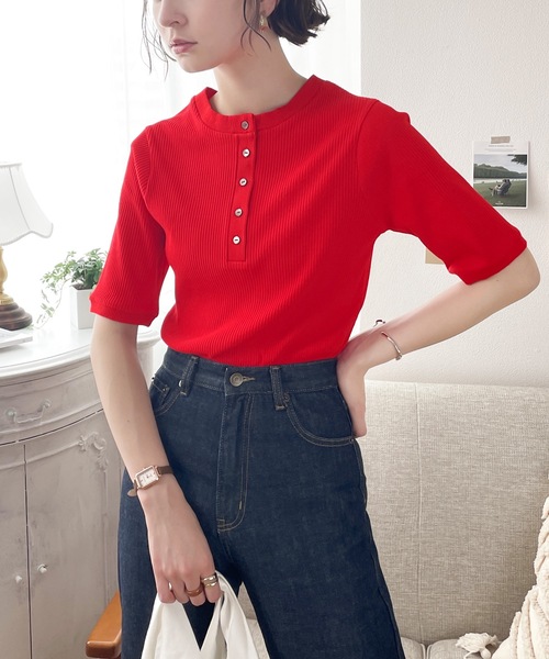 classicalelf(クラシカルエルフ)の「ベーシックがLOVE。2wayヘンリーネックリブトップス(Tシャツ/カットソー・レディース・ホワイト/ブラック/レッド/ブラック×ホワイト・SMALL/MEDIUM/LARGE/X-LARGE)」の12枚目の写真