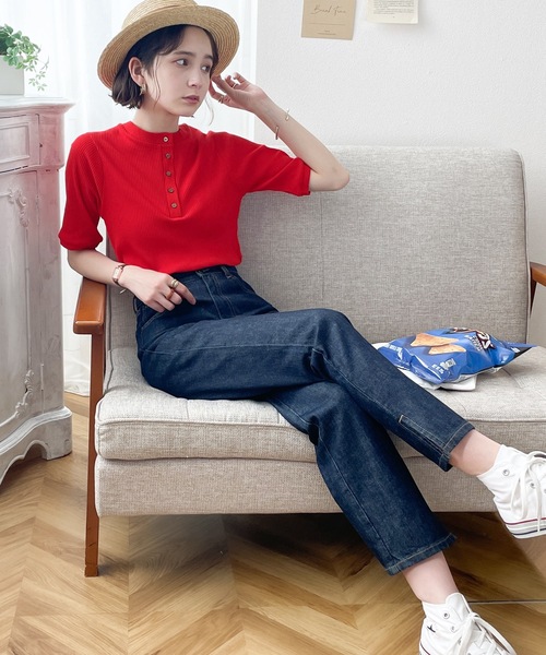 classicalelf(クラシカルエルフ)の「ベーシックがLOVE。2wayヘンリーネックリブトップス(Tシャツ/カットソー・レディース・ホワイト/ブラック/レッド/ブラック×ホワイト・SMALL/MEDIUM/LARGE/X-LARGE)」の9枚目の写真