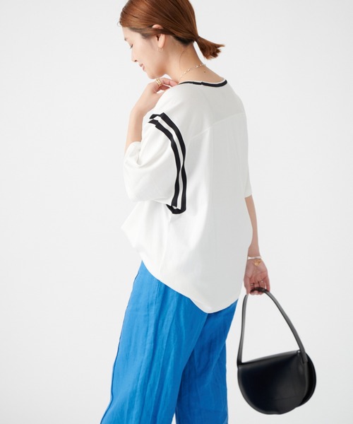 JOURNAL STANDARD SELECT（ジャーナルスタンダードセレクト）の「別注【MASON/メイソン】 RAYON S/S FOOTBALL TEE：Tシャツ（Tシャツ/カットソー・レディース・ホワイト系その他2/グレー・FREE）」の6枚目の写真