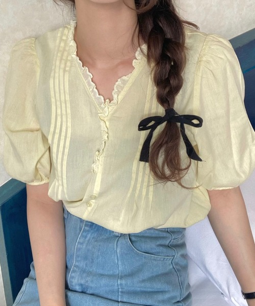 LAUIR（ラウアー）の「フリルレースピンタックブラウス（シャツ/ブラウス・レディース・ホワイト/ブラック/イエロー/ライトベージュ・MEDIUM/LARGE/X-LARGE）」の6枚目の写真