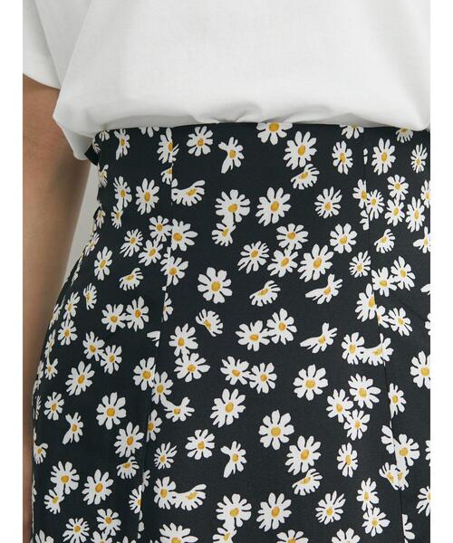 Petit fleur（プチフルール）の「・Petit Fleur マーガレットマーメイドスカート（スカート・レディース・レッド/ブラック/オフホワイト・FREE）」の4枚目の写真