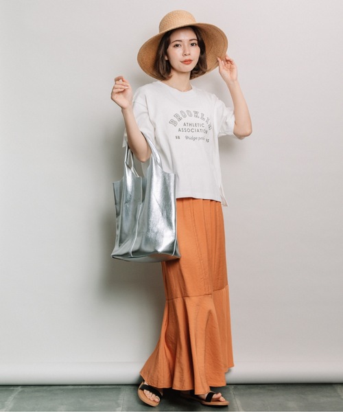 refinedworks（リファインドワークス）の「ロゴプリントT（Tシャツ/カットソー・レディース・ベージュ/オフホワイト/チャコール・FREE）」の11枚目の写真