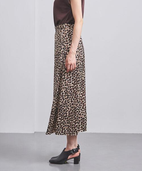 UNITED ARROWS（ユナイテッドアローズ）の「FLORET/PRT フレア スカート（スカート・レディース・ブラック/コバルトブルー・38/36）」の7枚目の写真