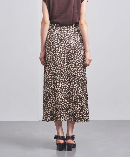 UNITED ARROWS（ユナイテッドアローズ）の「FLORET/PRT フレア スカート（スカート・レディース・ブラック/コバルトブルー・38/36）」の4枚目の写真