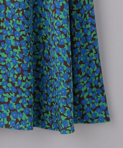 UNITED ARROWS（ユナイテッドアローズ）の「FLORET/PRT フレア スカート（スカート・レディース・ブラック/コバルトブルー・38/36）」の16枚目の写真