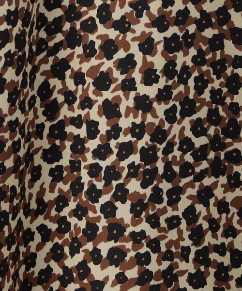 UNITED ARROWS（ユナイテッドアローズ）の「FLORET/PRT フレア スカート（スカート・レディース・ブラック/コバルトブルー・38/36）」の19枚目の写真