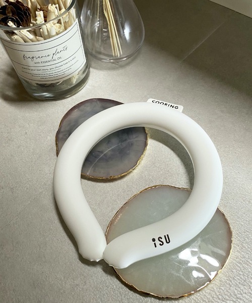 18°
