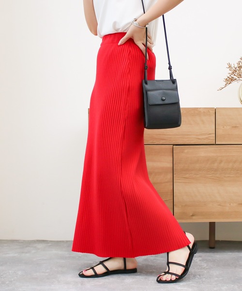 Social GIRL（ソーシャルガール）の「バックスリット リブニット タイトロングスカート（スカート・レディース・パープル/オレンジ/グリーン/ブラック/アイボリー/ホワイト/チェリーレッド/クリーム/ライトグリーン・M）」の8枚目の写真