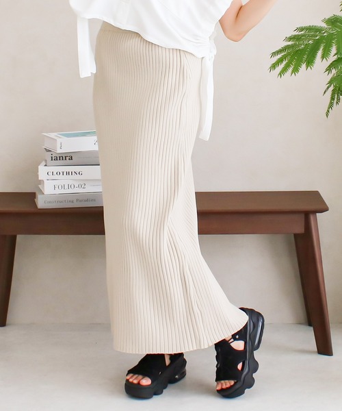 Social GIRL（ソーシャルガール）の「バックスリット リブニット タイトロングスカート（スカート・レディース・パープル/オレンジ/グリーン/ブラック/アイボリー/ホワイト/チェリーレッド/クリーム/ライトグリーン・M）」の5枚目の写真