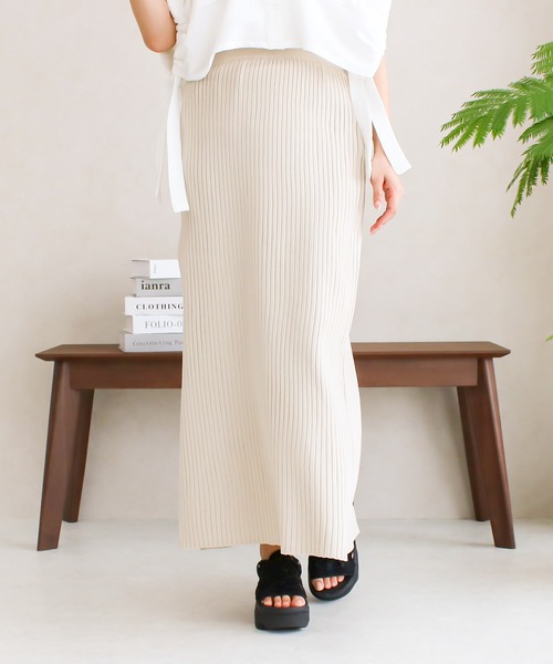 Social GIRL（ソーシャルガール）の「バックスリット リブニット タイトロングスカート（スカート・レディース・パープル/オレンジ/グリーン/ブラック/アイボリー/ホワイト/チェリーレッド/クリーム/ライトグリーン・M）」の21枚目の写真