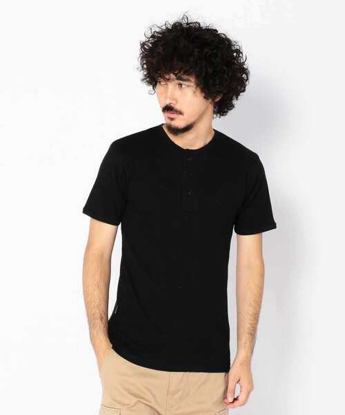 AVIREX(アヴィレックス)の「【DAILY】半袖 へンリーネック Tシャツ/HENLEY NECK-T-SHIRT(Tシャツ/カットソー・メンズ・ホワイト/ブラック/グレー/その他11/チャコール/オリーブ系・S/M/L/XL/XS)」の10枚目の写真