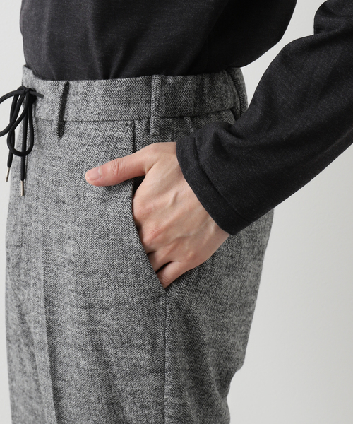 EDIFICE（エディフィス）の「ファンクションイージーパンツ（その他パンツ・メンズ・スミクロ/ベージュ系その他/ベージュ/ネイビー/グレー/クリアブルー/ライトグレー/ダークブルー/ブルー系その他/コバルトブルー/グレー系その他/チャコールグレー・MEDIUM/LARGE/SMALL）」の21枚目の写真