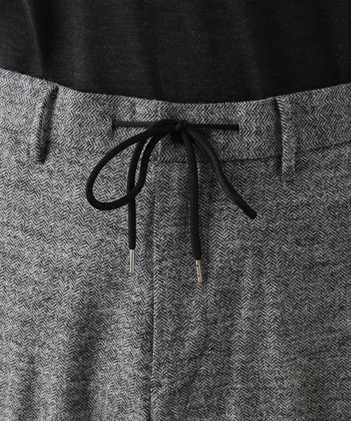 EDIFICE（エディフィス）の「ファンクションイージーパンツ（その他パンツ・メンズ・スミクロ/ベージュ系その他/ベージュ/ネイビー/グレー/クリアブルー/ライトグレー/ダークブルー/ブルー系その他/コバルトブルー/グレー系その他/チャコールグレー・MEDIUM/LARGE/SMALL）」の22枚目の写真