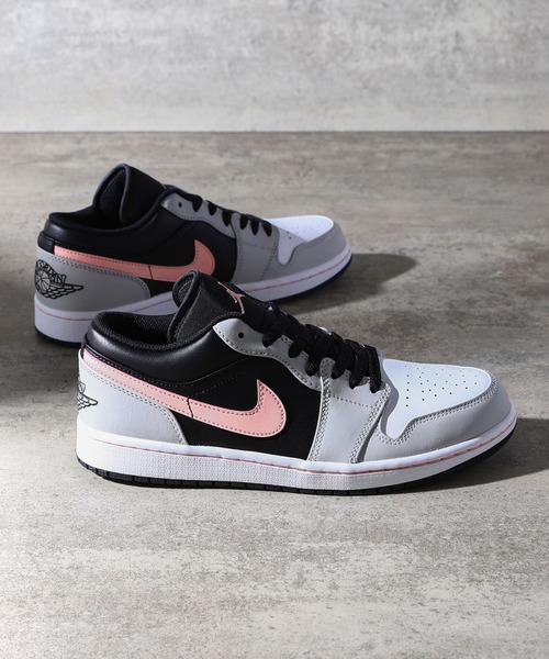 NIKE（ナイキ）の「NIKE AIR JORDAN 1 LOW 553558-062（スニーカー