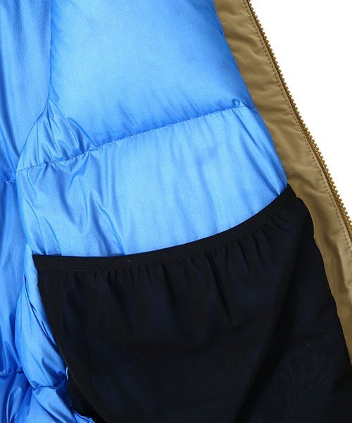 WOOLRICH（ウールリッチ）の「WOOLRICH / ウールリッチ：【レディース】CORDUROY PUFFY DOWN VEST：WJVE0006[DEA]（ダウンベスト・レディース・ベージュ・L）」の9枚目の写真