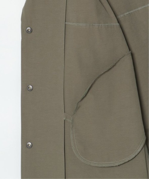 LBC（エルビーシー）の「グログラン切り替えコート（ノーカラーコート・レディース・チャコールグレー/オリーブ・M/L）」の12枚目の写真
