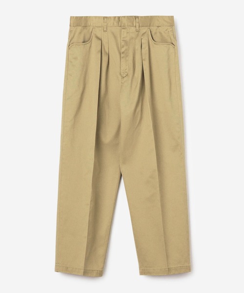 FARAH（ファーラー）の「FARAH | 2タックワイドテーパードチノパンツ MEN（チノパンツ・メンズ・ブラック/ベージュ・34/30/32）」の12枚目の写真