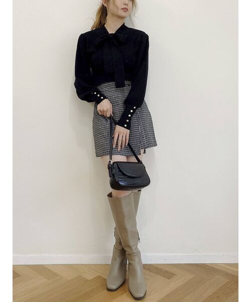 dazzlin（ダズリン）の「ボウタイボリュームニットトップス（ニット/セーター・レディース・ブラック/ベージュ/グレー/オフホワイト・FREE）」の10枚目の写真