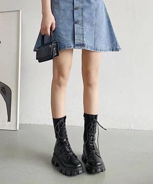 Lace Ladies(レースレディース)の「厚底レースアップミドルブーツ(ブーツ・レディース・ブラック・22.5/23/23.5/24/24.5/25)」の21枚目の写真