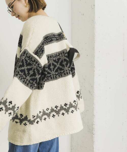 URBAN RESEARCH（アーバンリサーチ）の「ハンドニットカウチン