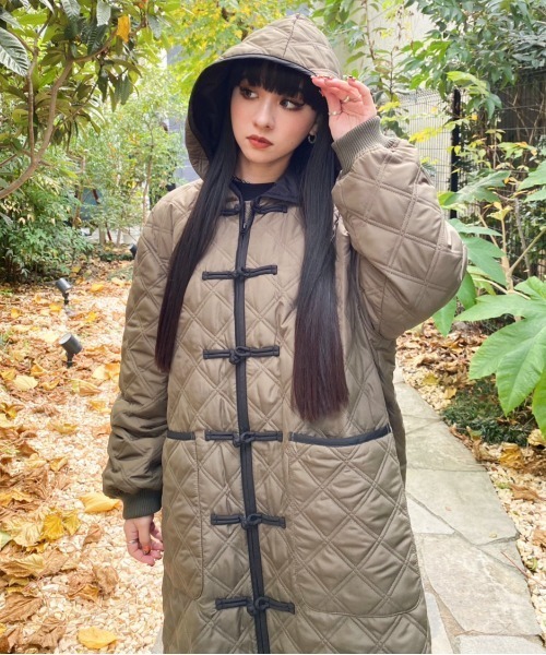 Candy Stripper(キャンディストリッパー)の「TOKYO CHAOS CLUB QUILTING コート(その他アウター・レディース・ライトカーキ/ブラック/カーキ・2)」の11枚目の写真