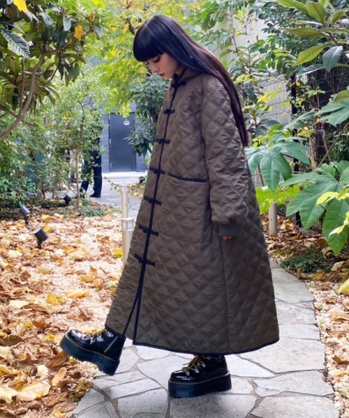 Candy Stripper(キャンディストリッパー)の「TOKYO CHAOS CLUB QUILTING コート(その他アウター・レディース・ライトカーキ/ブラック/カーキ・2)」の8枚目の写真